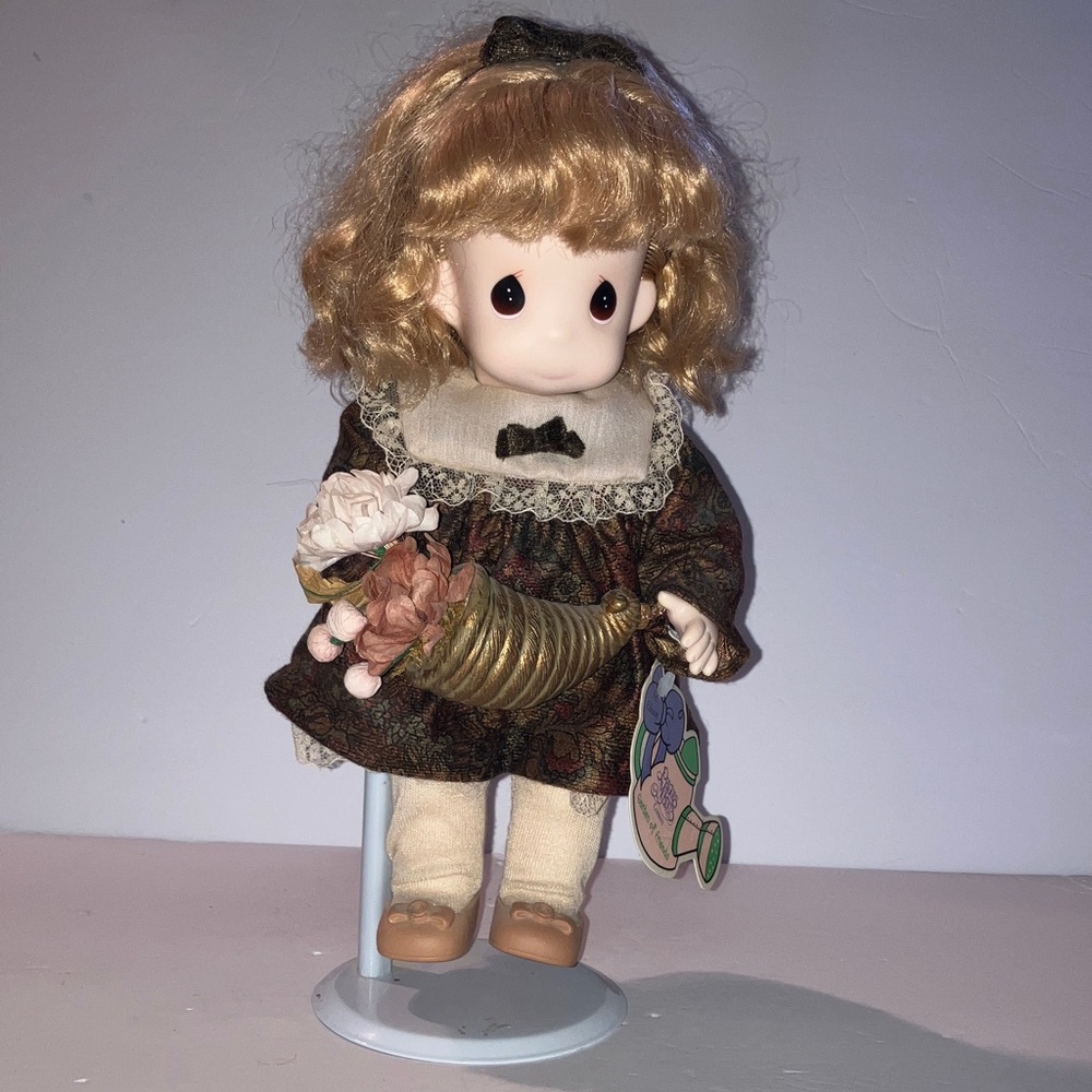 Vintage Precious Moments Garden of Friends Doll Chrissy November #1465